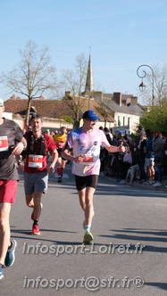 Marathon_Cheverny2025_Dimanche_Passage_CentreVille/2025CHEVERNY_VILLE_001926.JPG