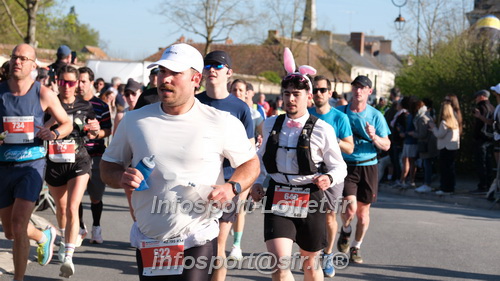 Marathon_Cheverny2025_Dimanche_Passage_CentreVille/2025CHEVERNY_VILLE_001931.JPG