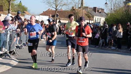 Marathon_Cheverny2025_Dimanche_Passage_CentreVille/2025CHEVERNY_VILLE_001933.JPG