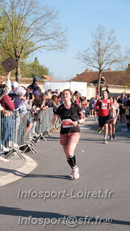 Marathon_Cheverny2025_Dimanche_Passage_CentreVille/2025CHEVERNY_VILLE_001937.JPG
