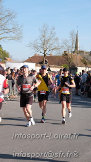 Marathon_Cheverny2025_Dimanche_Passage_CentreVille/2025CHEVERNY_VILLE_001942.JPG
