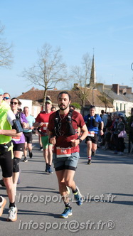 Marathon_Cheverny2025_Dimanche_Passage_CentreVille/2025CHEVERNY_VILLE_001949.JPG