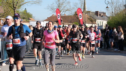 Marathon_Cheverny2025_Dimanche_Passage_CentreVille/2025CHEVERNY_VILLE_001961.JPG
