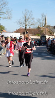 Marathon_Cheverny2025_Dimanche_Passage_CentreVille/2025CHEVERNY_VILLE_001966.JPG