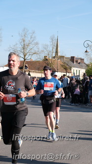 Marathon_Cheverny2025_Dimanche_Passage_CentreVille/2025CHEVERNY_VILLE_001981.JPG