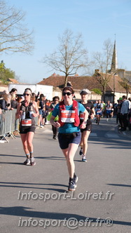 Marathon_Cheverny2025_Dimanche_Passage_CentreVille/2025CHEVERNY_VILLE_001983.JPG