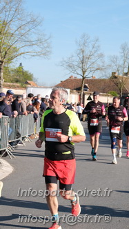 Marathon_Cheverny2025_Dimanche_Passage_CentreVille/2025CHEVERNY_VILLE_001997.JPG