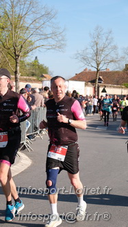 Marathon_Cheverny2025_Dimanche_Passage_CentreVille/2025CHEVERNY_VILLE_002000.JPG