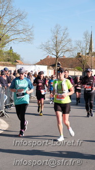 Marathon_Cheverny2025_Dimanche_Passage_CentreVille/2025CHEVERNY_VILLE_002002.JPG