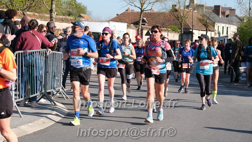 Marathon_Cheverny2025_Dimanche_Passage_CentreVille/2025CHEVERNY_VILLE_002017.JPG