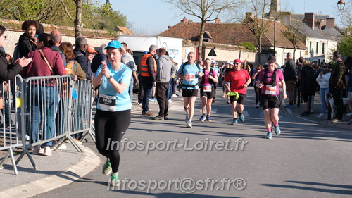 Marathon_Cheverny2025_Dimanche_Passage_CentreVille/2025CHEVERNY_VILLE_002018.JPG