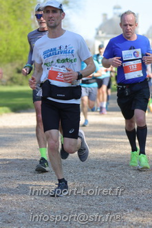 Marathon_Cheverny2025_Dimanche_Passage_Chateau/2025CHEVERNY_CHATEAU_000135.JPG