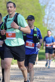 Marathon_Cheverny2025_Dimanche_Passage_Chateau/2025CHEVERNY_CHATEAU_000244.JPG