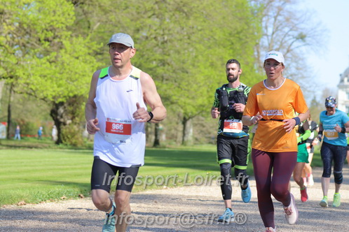 Marathon_Cheverny2025_Dimanche_Passage_Chateau/2025CHEVERNY_CHATEAU_000342.JPG