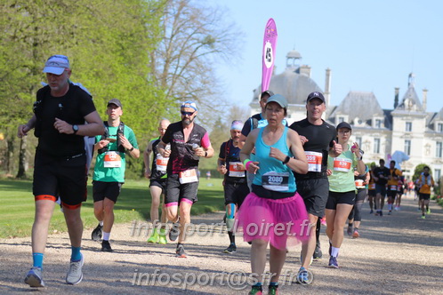 Marathon_Cheverny2025_Dimanche_Passage_Chateau/2025CHEVERNY_CHATEAU_000746.JPG