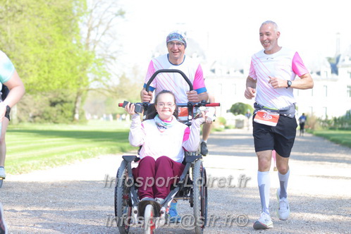 Marathon_Cheverny2025_Dimanche_Passage_Chateau/2025CHEVERNY_CHATEAU_001172.JPG