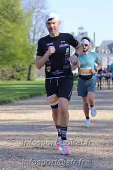 Marathon_Cheverny2025_Dimanche_Passage_Chateau/2025CHEVERNY_CHATEAU_001372.JPG