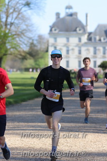Marathon_Cheverny2025_Dimanche_Passage_Chateau/2025CHEVERNY_CHATEAU_001445.JPG
