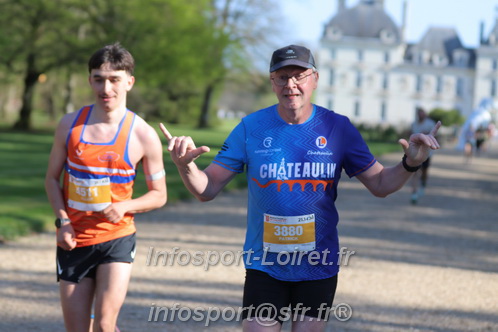 Marathon_Cheverny2025_Dimanche_Passage_Chateau/2025CHEVERNY_CHATEAU_001548.JPG