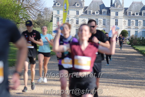 Marathon_Cheverny2025_Dimanche_Passage_Chateau/2025CHEVERNY_CHATEAU_001901.JPG