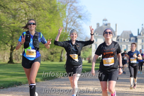 Marathon_Cheverny2025_Dimanche_Passage_Chateau/2025CHEVERNY_CHATEAU_002096.JPG