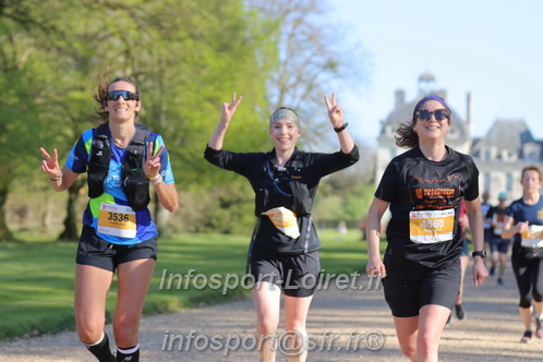 Marathon_Cheverny2025_Dimanche_Passage_Chateau/2025CHEVERNY_CHATEAU_002098.JPG