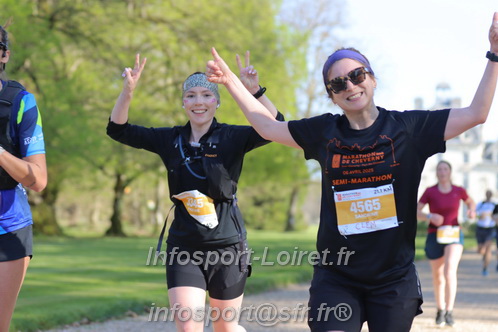 Marathon_Cheverny2025_Dimanche_Passage_Chateau/2025CHEVERNY_CHATEAU_002103.JPG
