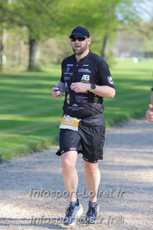 Marathon_Cheverny2025_Dimanche_Passage_Chateau/2025CHEVERNY_CHATEAU_002163.JPG
