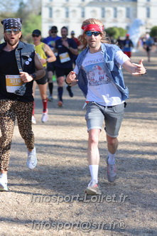 Marathon_Cheverny2025_Dimanche_Passage_Chateau/2025CHEVERNY_CHATEAU_002189.JPG