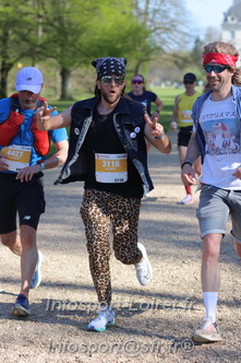 Marathon_Cheverny2025_Dimanche_Passage_Chateau/2025CHEVERNY_CHATEAU_002192.JPG