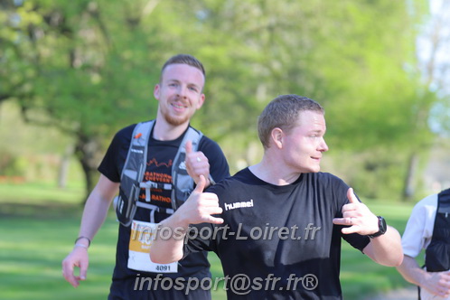 Marathon_Cheverny2025_Dimanche_Passage_Chateau/2025CHEVERNY_CHATEAU_002223.JPG