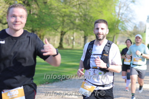Marathon_Cheverny2025_Dimanche_Passage_Chateau/2025CHEVERNY_CHATEAU_002227.JPG