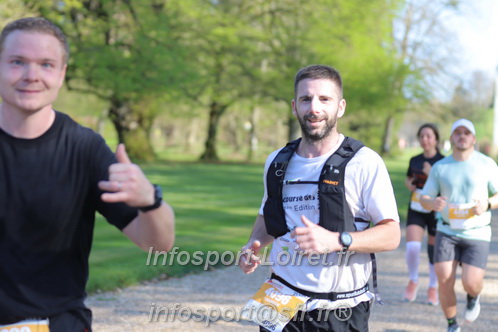 Marathon_Cheverny2025_Dimanche_Passage_Chateau/2025CHEVERNY_CHATEAU_002228.JPG