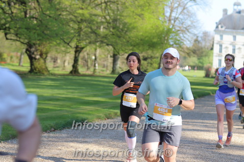 Marathon_Cheverny2025_Dimanche_Passage_Chateau/2025CHEVERNY_CHATEAU_002230.JPG
