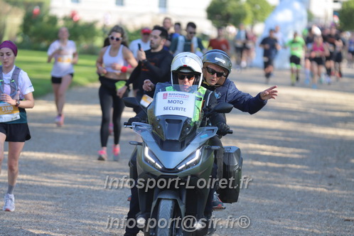 Marathon_Cheverny2025_Dimanche_Passage_Chateau/2025CHEVERNY_CHATEAU_002315.JPG