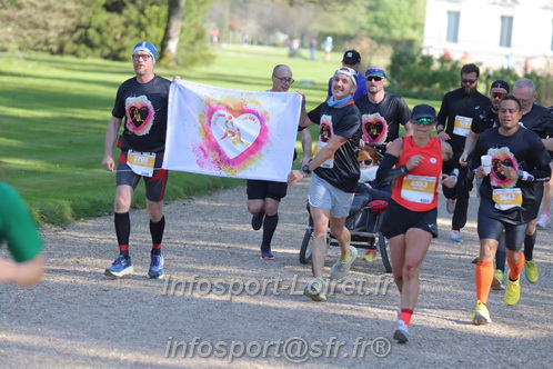 Marathon_Cheverny2025_Dimanche_Passage_Chateau/2025CHEVERNY_CHATEAU_002383.JPG
