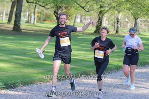 Marathon_Cheverny2025_Dimanche_Passage_Chateau/2025CHEVERNY_CHATEAU_002593.JPG