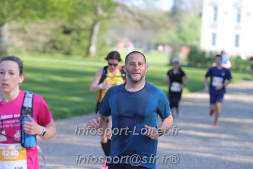 Marathon_Cheverny2025_Dimanche_Passage_Chateau/2025CHEVERNY_CHATEAU_002635.JPG