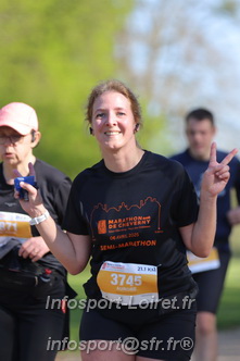 Marathon_Cheverny2025_Dimanche_Passage_Chateau/2025CHEVERNY_CHATEAU_003027.JPG