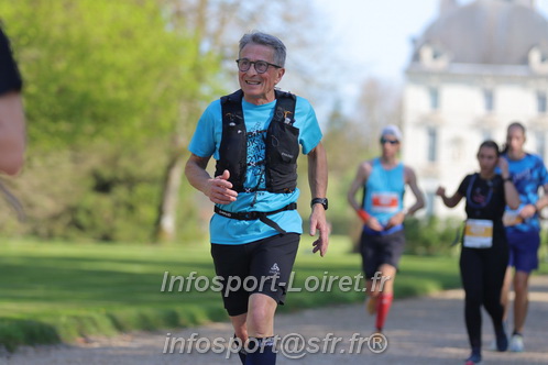 Marathon_Cheverny2025_Dimanche_Passage_Chateau/2025CHEVERNY_CHATEAU_003076.JPG