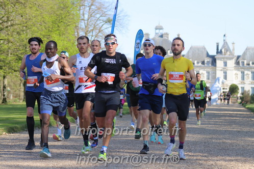 Marathon_Cheverny2025_Dimanche_Passage_Chateau/2025CHEVERNY_CHATEAU_003088.JPG