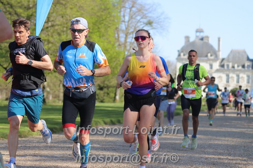 Marathon_Cheverny2025_Dimanche_Passage_Chateau/2025CHEVERNY_CHATEAU_003096.JPG