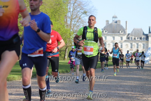 Marathon_Cheverny2025_Dimanche_Passage_Chateau/2025CHEVERNY_CHATEAU_003100.JPG