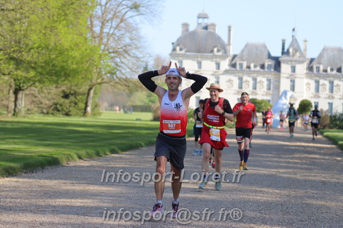 Marathon_Cheverny2025_Dimanche_Passage_Chateau/2025CHEVERNY_CHATEAU_003133.JPG