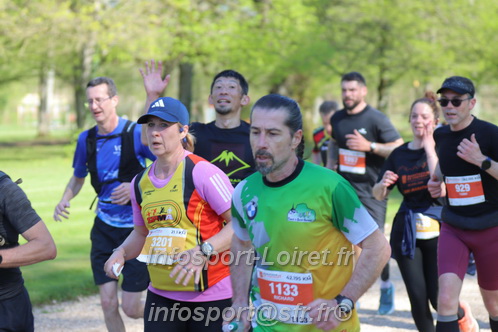 Marathon_Cheverny2025_Dimanche_Passage_Chateau/2025CHEVERNY_CHATEAU_003384.JPG