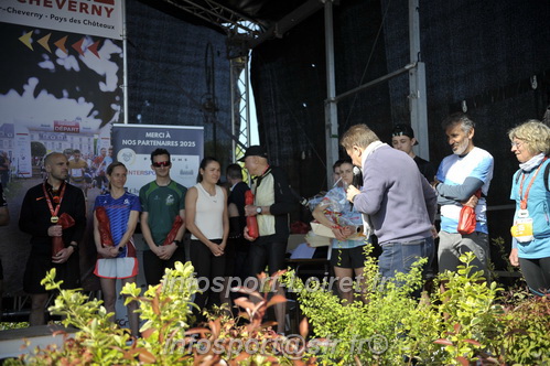Marathon_Cheverny2025_Dimanche_Podiums/2025CHEVERNY_PODIUMS00032.JPG