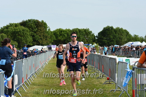 Vendome_2025_Triathlon_Samedi/TV_SAMEDI2025_19300.JPG